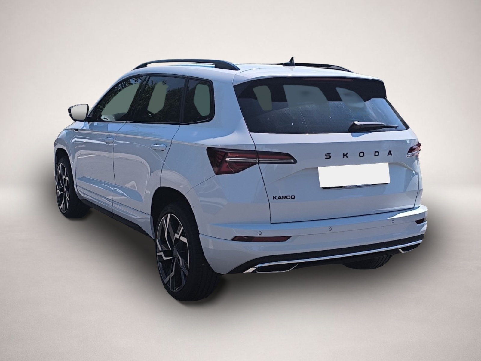 Fotografie 5 des Skoda Karoq 1.5 TSI DSG Sportline AHK PANO RFK NAV LED