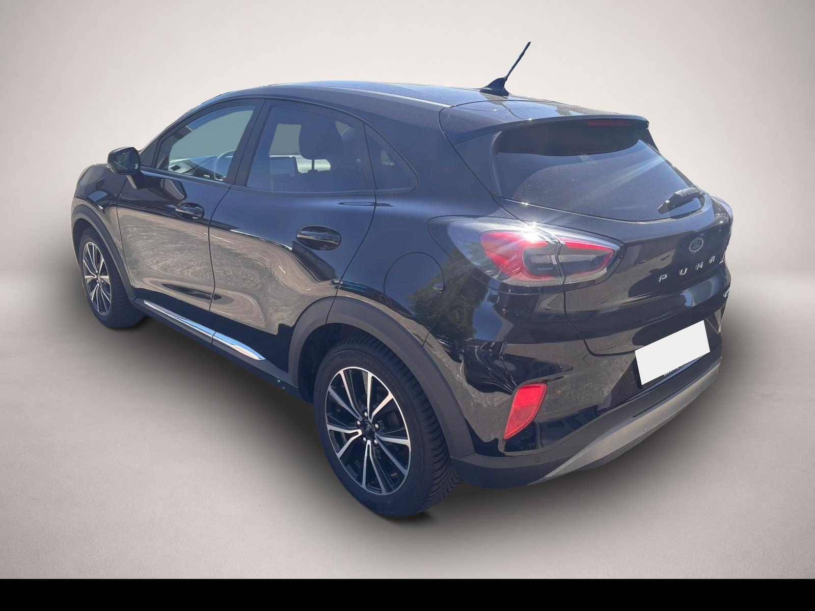 Bild 4 Ford Puma Navi Soundsystem Massagesitze LED Apple Car