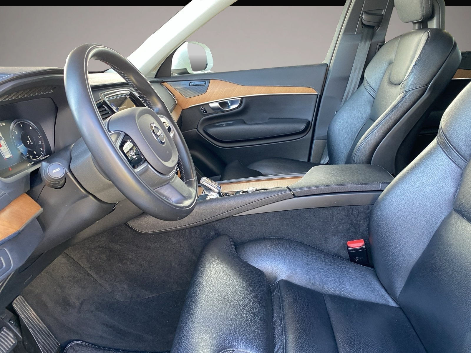 Bild 7 Volvo XC90 B5 Inscription AWD *LED Navi Leder AHK DAB+
