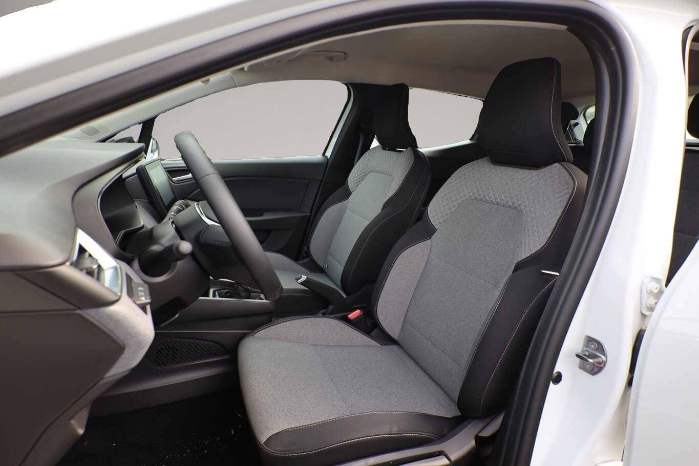 Bild 5 Renault Clio Evolution FullLED Temp PDC EasyL DigiCo