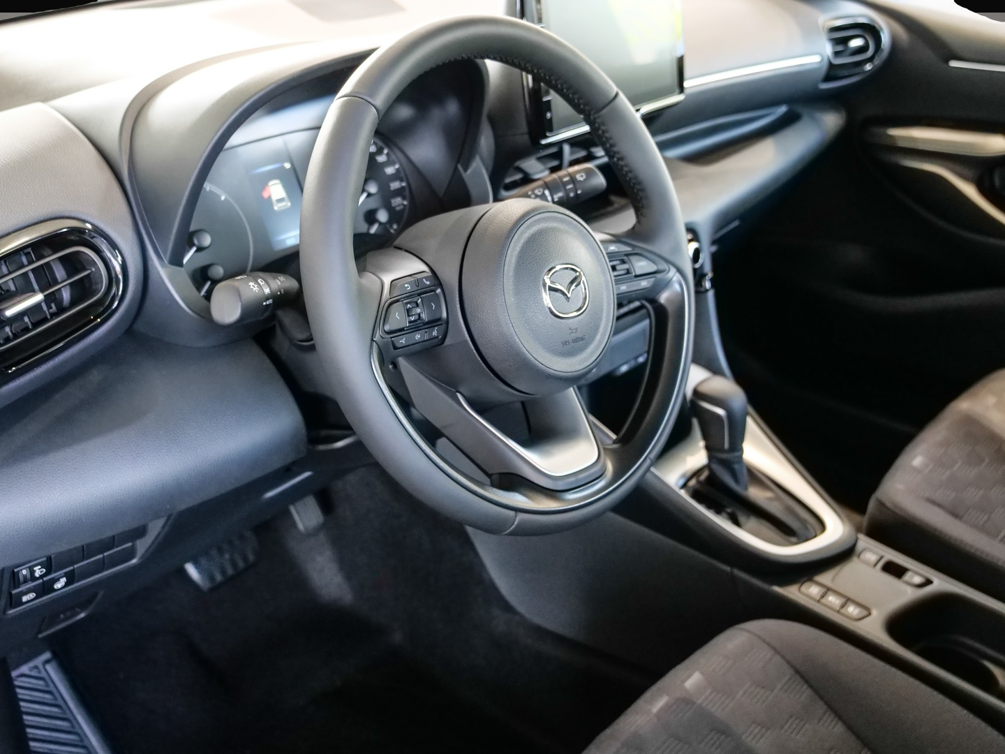 Bild 3 Mazda 2 Hybrid Exclusive-Line 1.5L VVT-i 116PS e-CVT F
