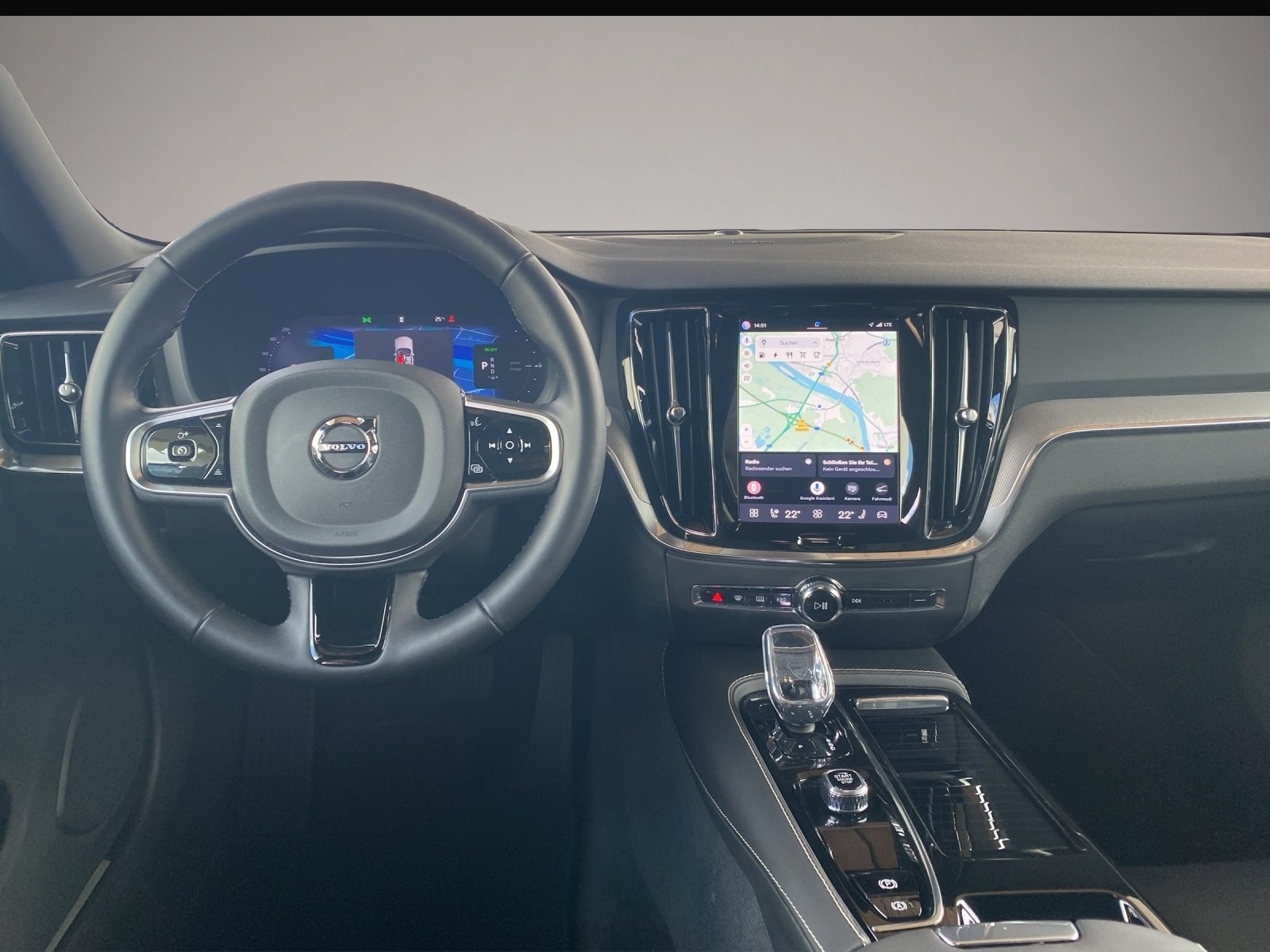 Bild 8 Volvo V60 Kombi T8 Plus Dark Recharge WiPa*LED*DAB*