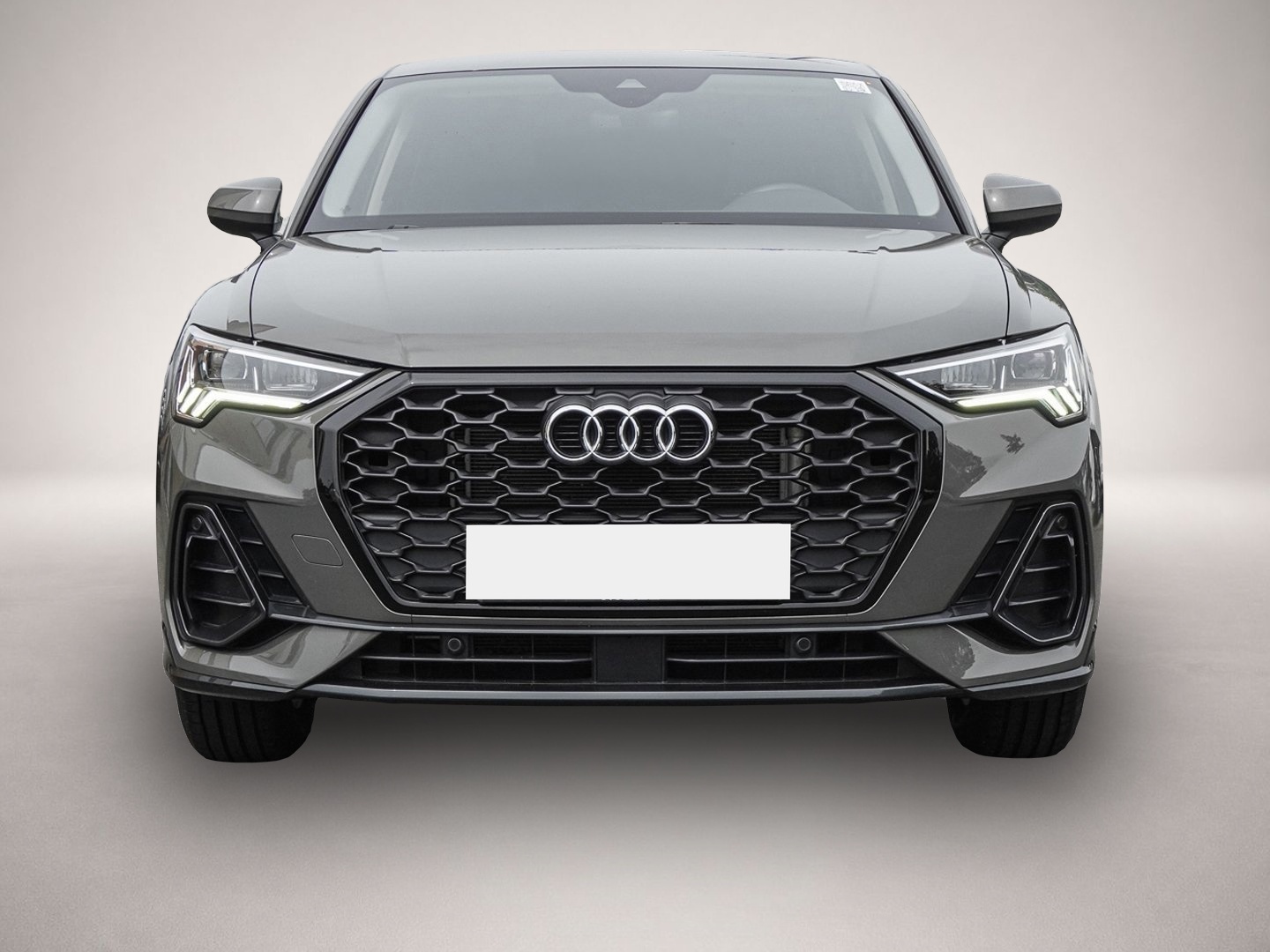 Fotografie 2 des Audi Q3 Sportback 45 TFSI e S tronic AHK Navi Plus Ka