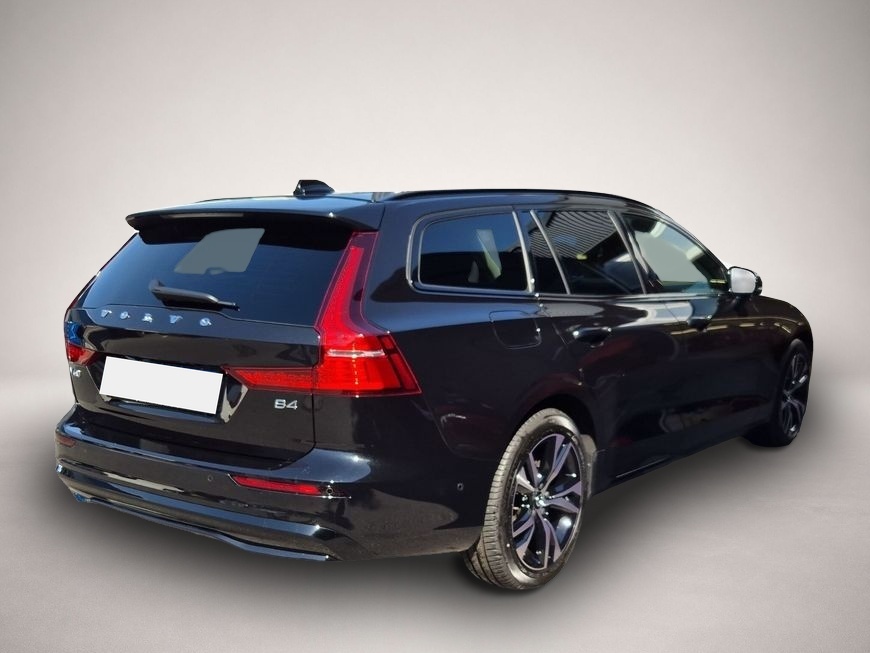 Fotografie 2 des Volvo V60 B4 B DKG Plus Dark Pano*HuD*360°View*Mj.26