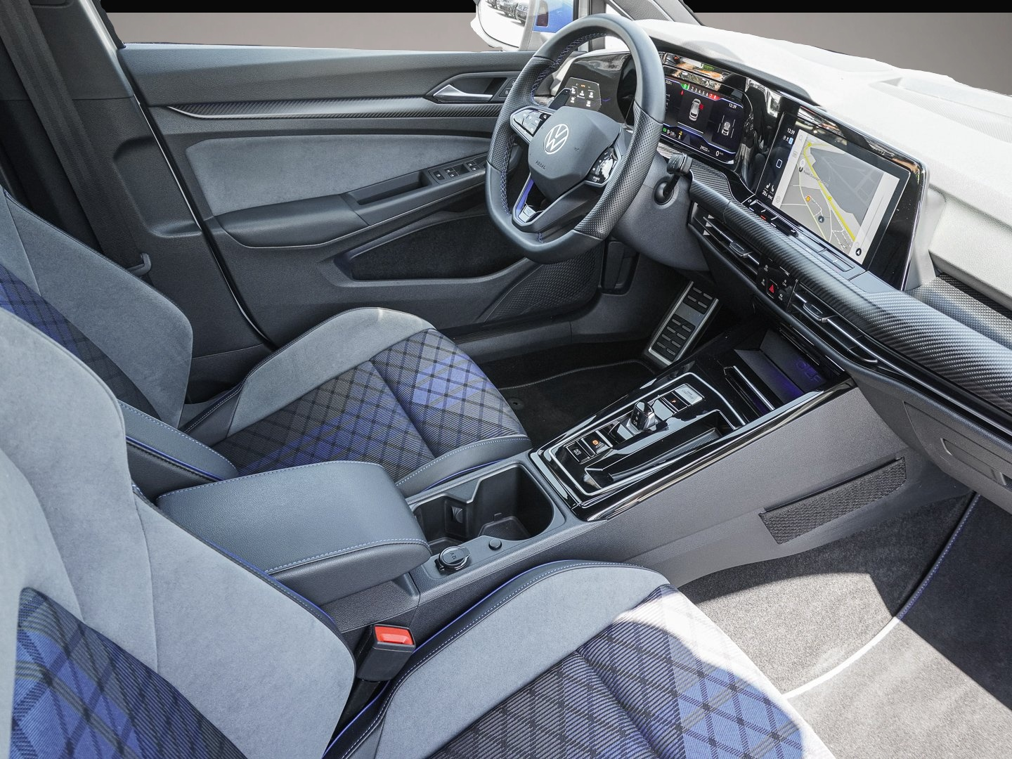 Bild 6 Volkswagen Golf R 2.0 TSI 4Motion DSG 20 Years PANO NAVI