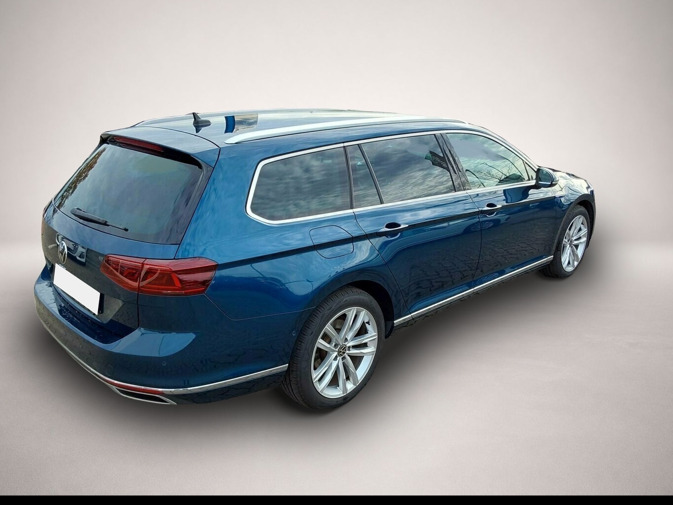 Bild 4 Volkswagen Passat GTE Variant 1.4 TSI 217 PS Plug-IN Hybrid