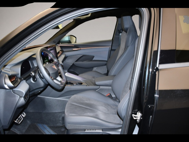 Bild 3 Cupra Terramar 2.0TSI 4Drive DSG VZ PANO/AHK/HUD/NAVI