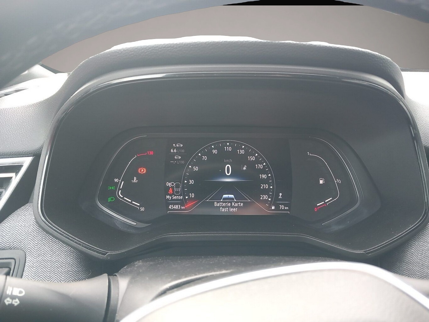 Fotografie des Renault Clio V 1.3 TCe 140 Lutecia LED Nav PDC Kam LM17Z