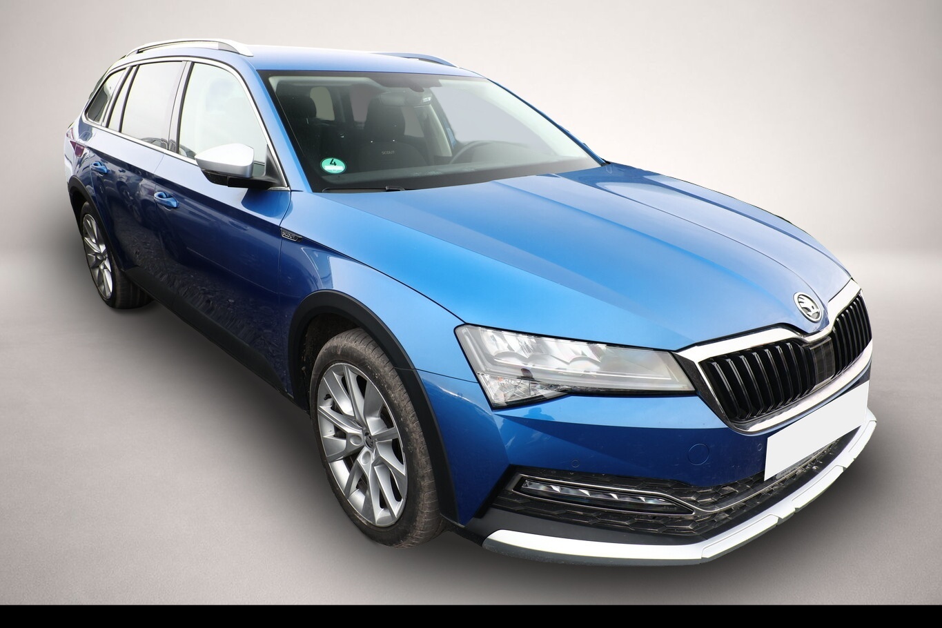 Bild 2 Skoda Superb Combi 2.0 TDI 200 DSG 4x4 Scout LED Nav