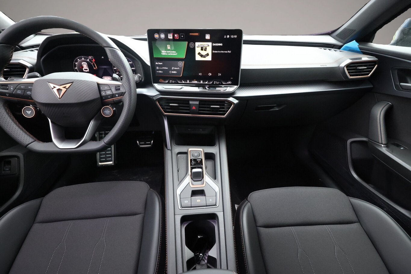 Bild 5 Cupra Formentor eTSI SHZ ACC 3ZClim DigC WirelessC 18