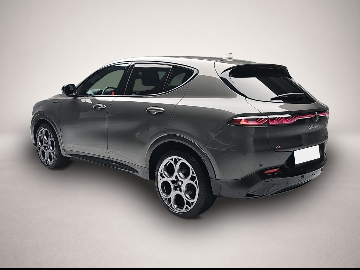 Fotografie 3 des Alfa Romeo TONALE 1.5T 48V-HYBRID 15KW SPECIALE MATRIX H+K