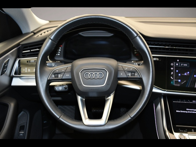 Bild 5 Audi quattro Q8 55 TFSI quattro tiptronic AHK/Pano/Rückfahrka