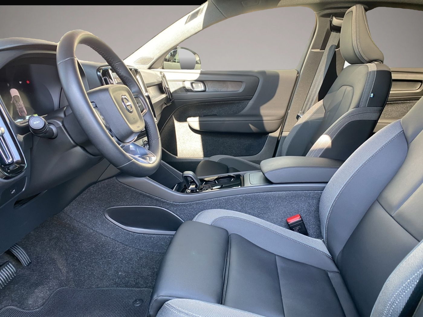 Bild 7 Volvo C40 Twin Plus Recharge Pure Electric DAB*LED*Nav