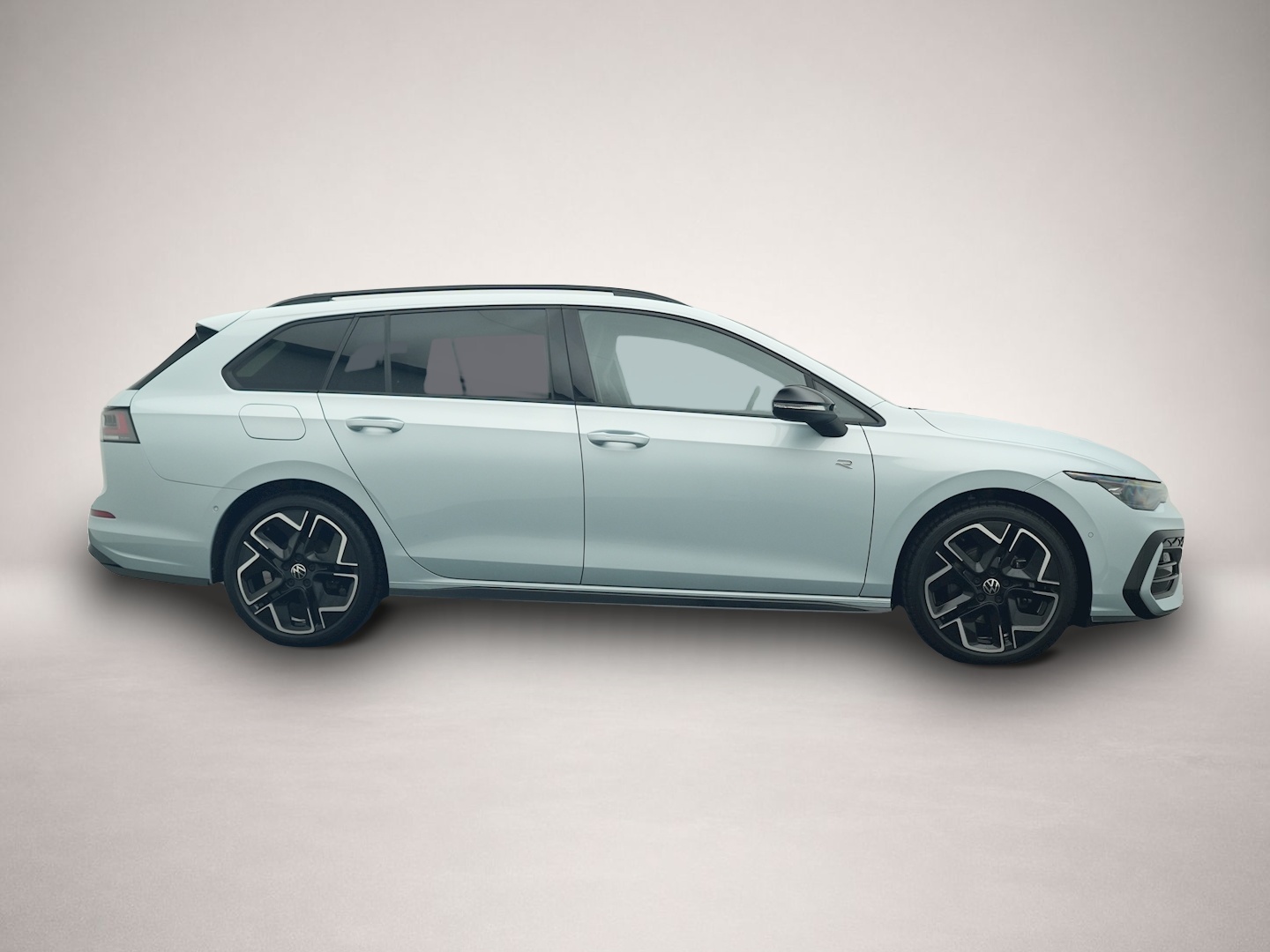 Bild 6 Volkswagen Golf Variant 8 2.0 TDI DSG R-Line BLACK-STYLE AH