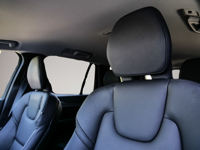 Bild 5 Volvo XC90 Core Recharge Plug-In Hybrid AWD 7-Sitzer S
