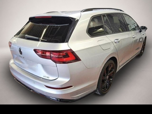 Bild 2 Volkswagen Golf 8 VIII Variant 1.5 eTSI DSG R-Line Black-St
