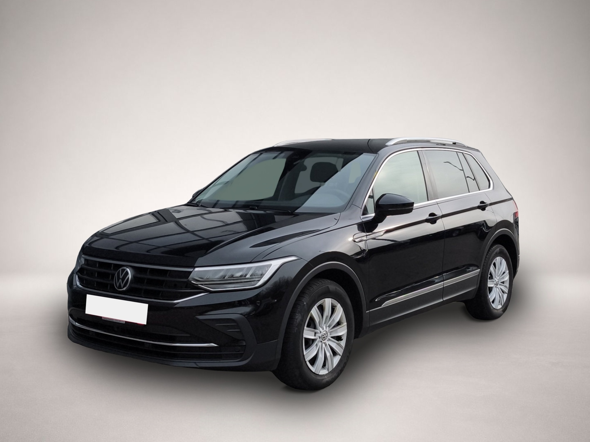Fotografie 1 des Volkswagen Tiguan 1.5 TSI Life LED NAVI 17 ACC SHZ PDC CLIM