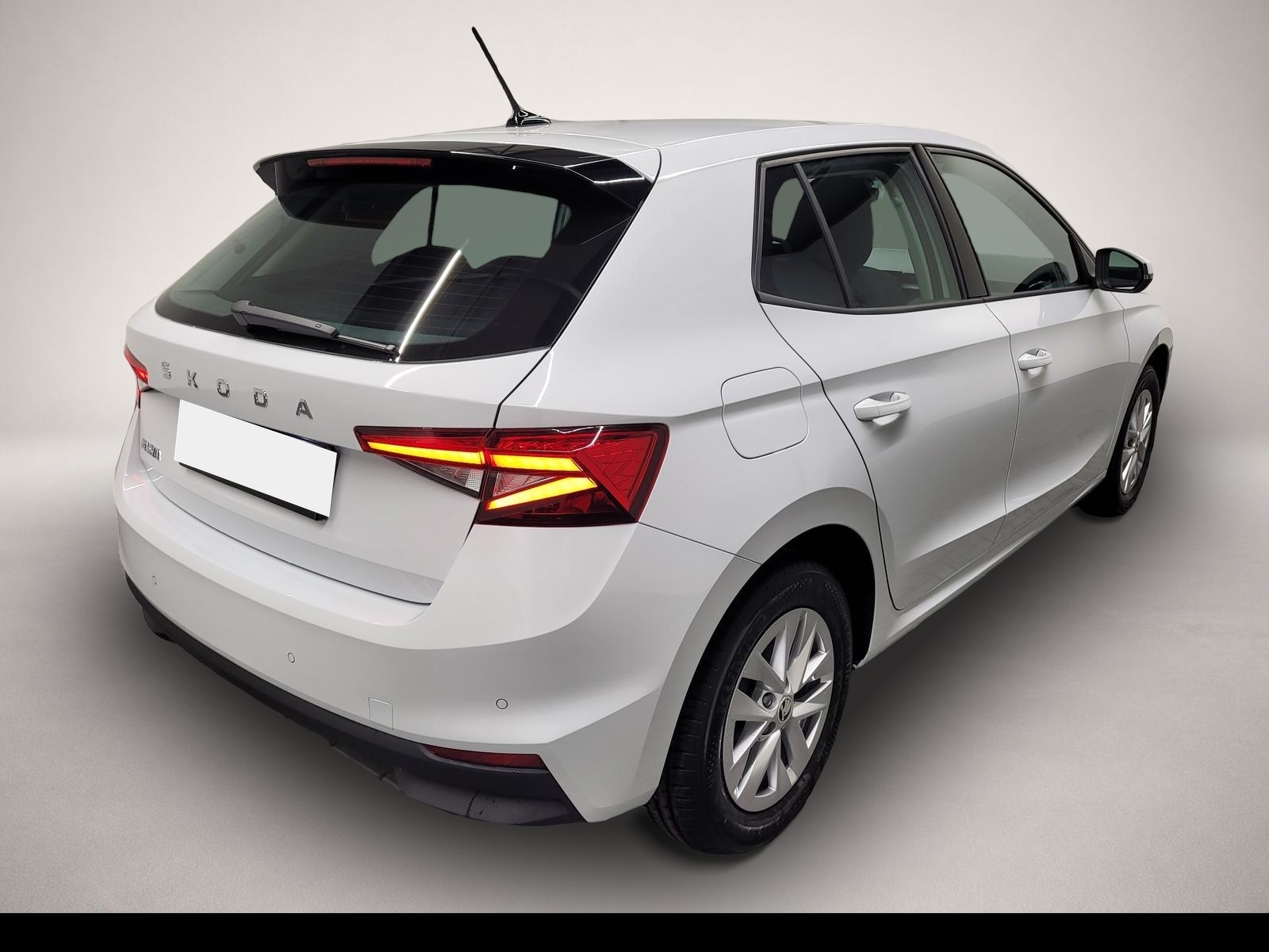 Bild 5 Skoda Fabia LED/Smart-Link/SHZ/Kam/Tempomat/15-LM
