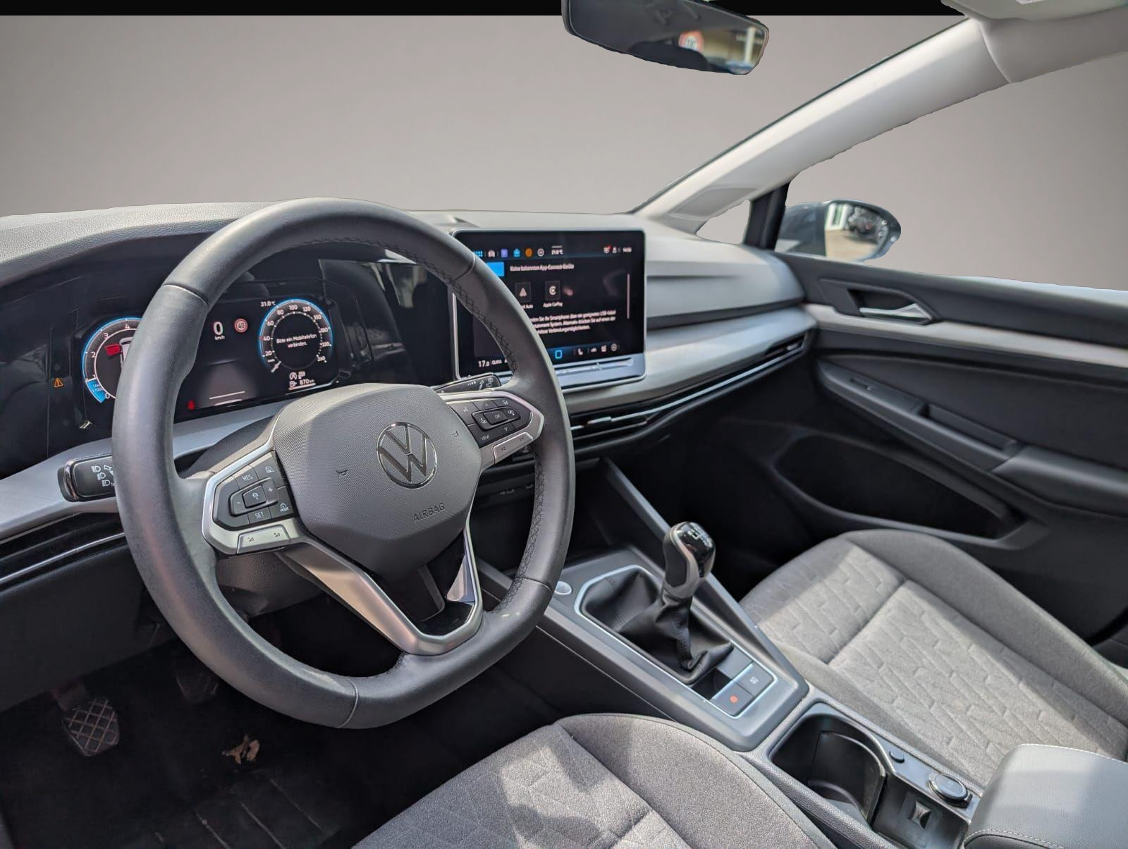 Bild 3 Volkswagen Golf 1.5eTSI Life LED App ACC SHZ PDC