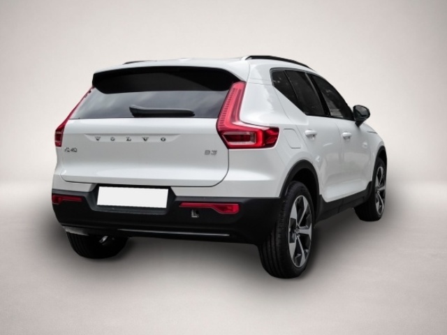 Bild 2 Volvo XC40 B3 Benzin Plus Dark Business-Paket BLIS Pix
