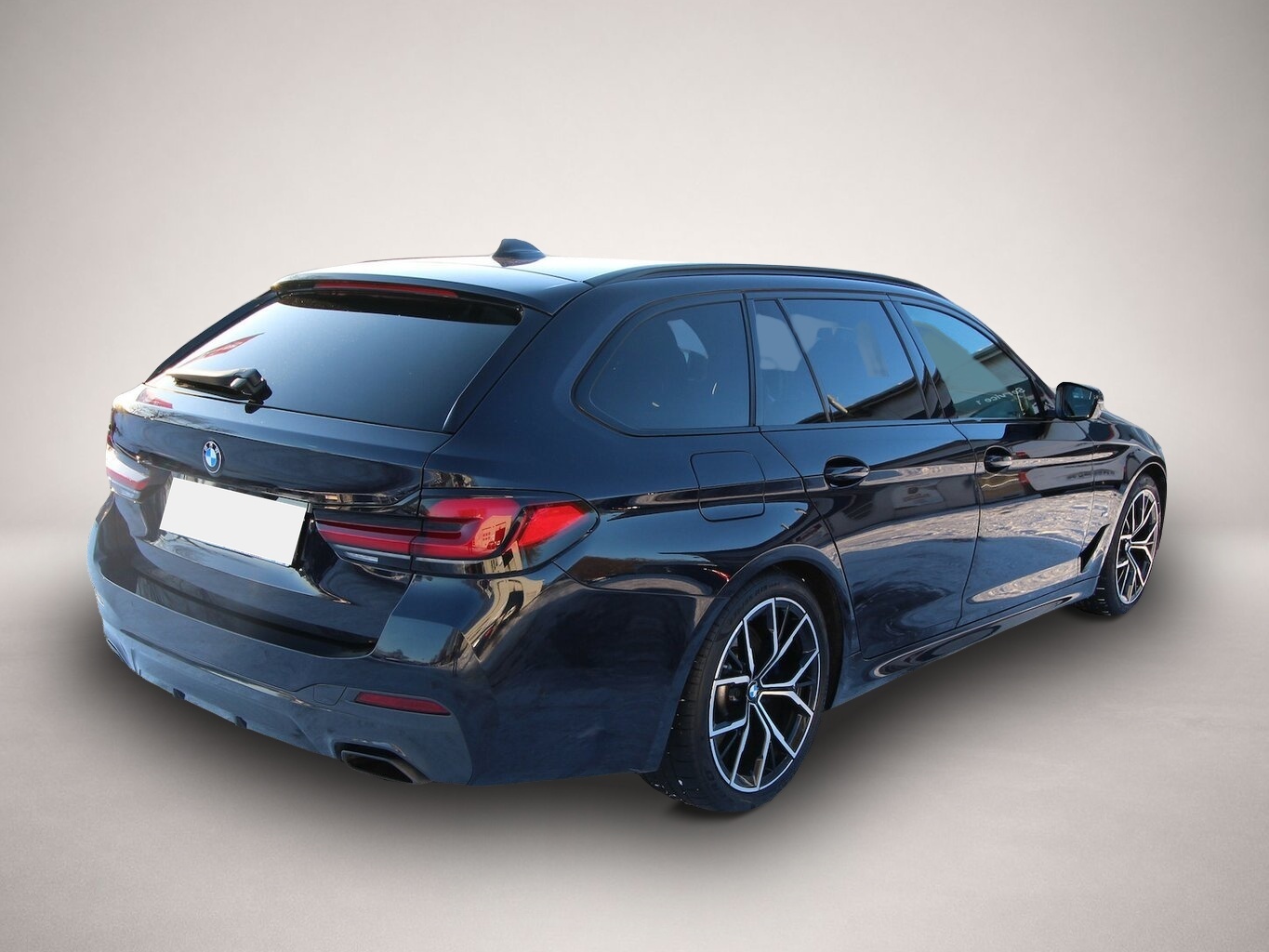 Bild 6 BMW 530 530d Touring xDrive M Sport AHK+PANO+HEAD-UP...