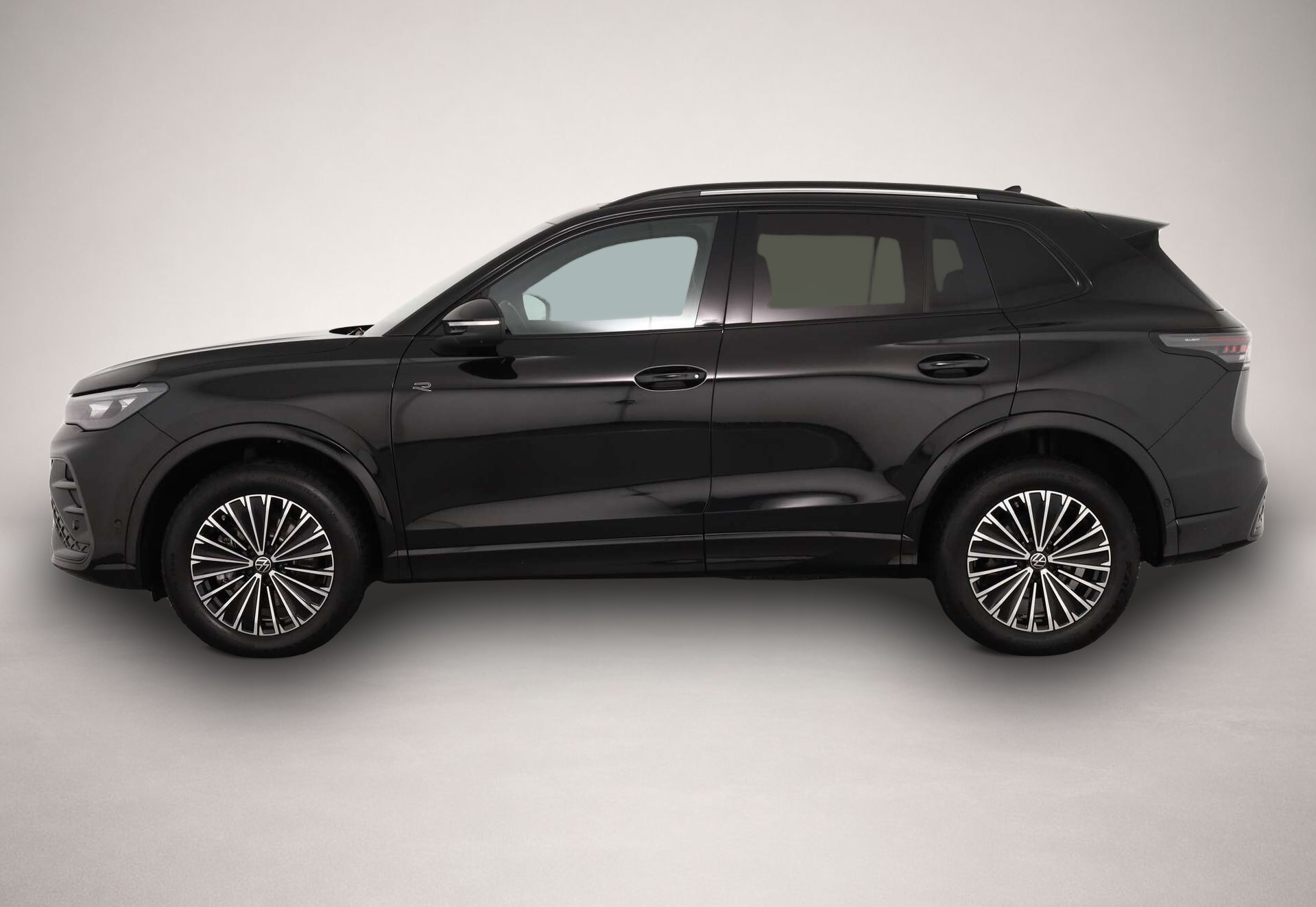 Bild 4 Volkswagen Tiguan 2.0 TDI 4Motion R-Line Black Style
