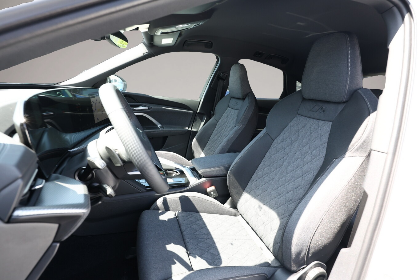 Bild 6 Audi Q5 Sportb 2xS line Tech PrivG 20Z ACC LED+ Kam