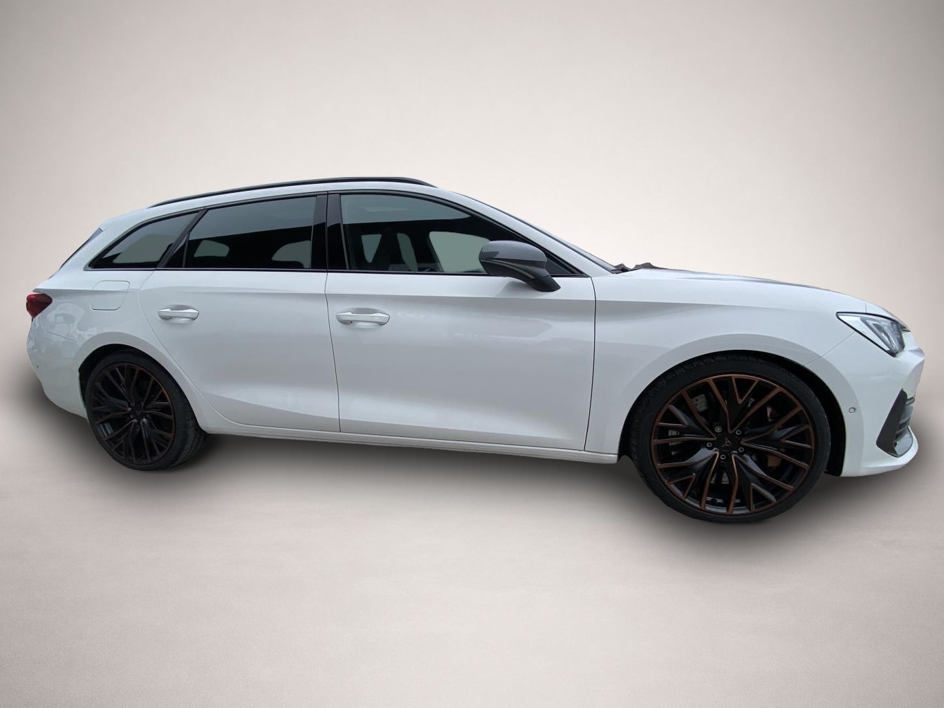 Bild 6 Cupra Leon ST 2.0 TSI DSG 4-DRIVE VZ PANORAMA+SUPER-SP