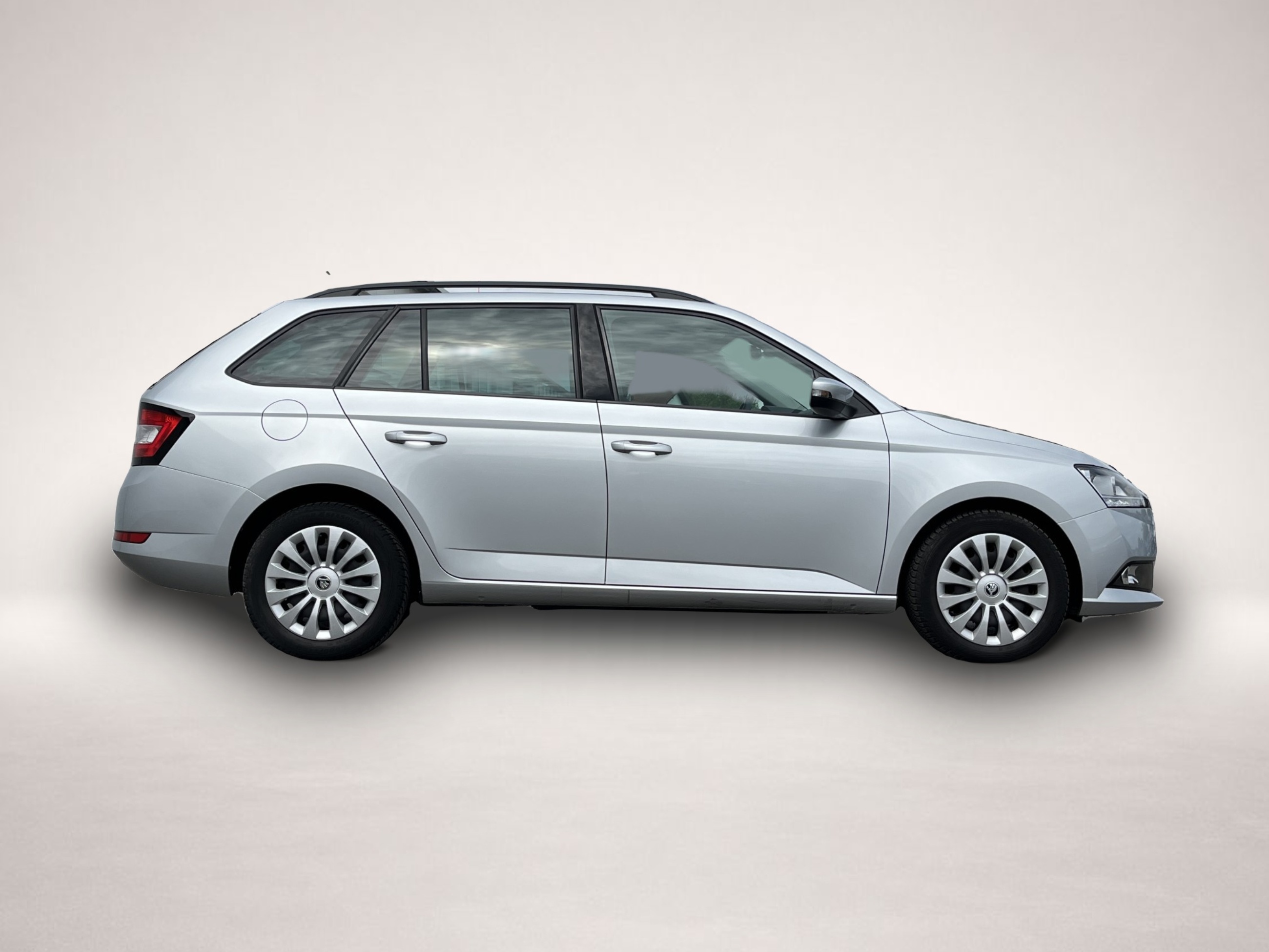 Bild 4 Skoda Fabia Combi 1.0 TSI Ambition Navi PDC FL-Assist