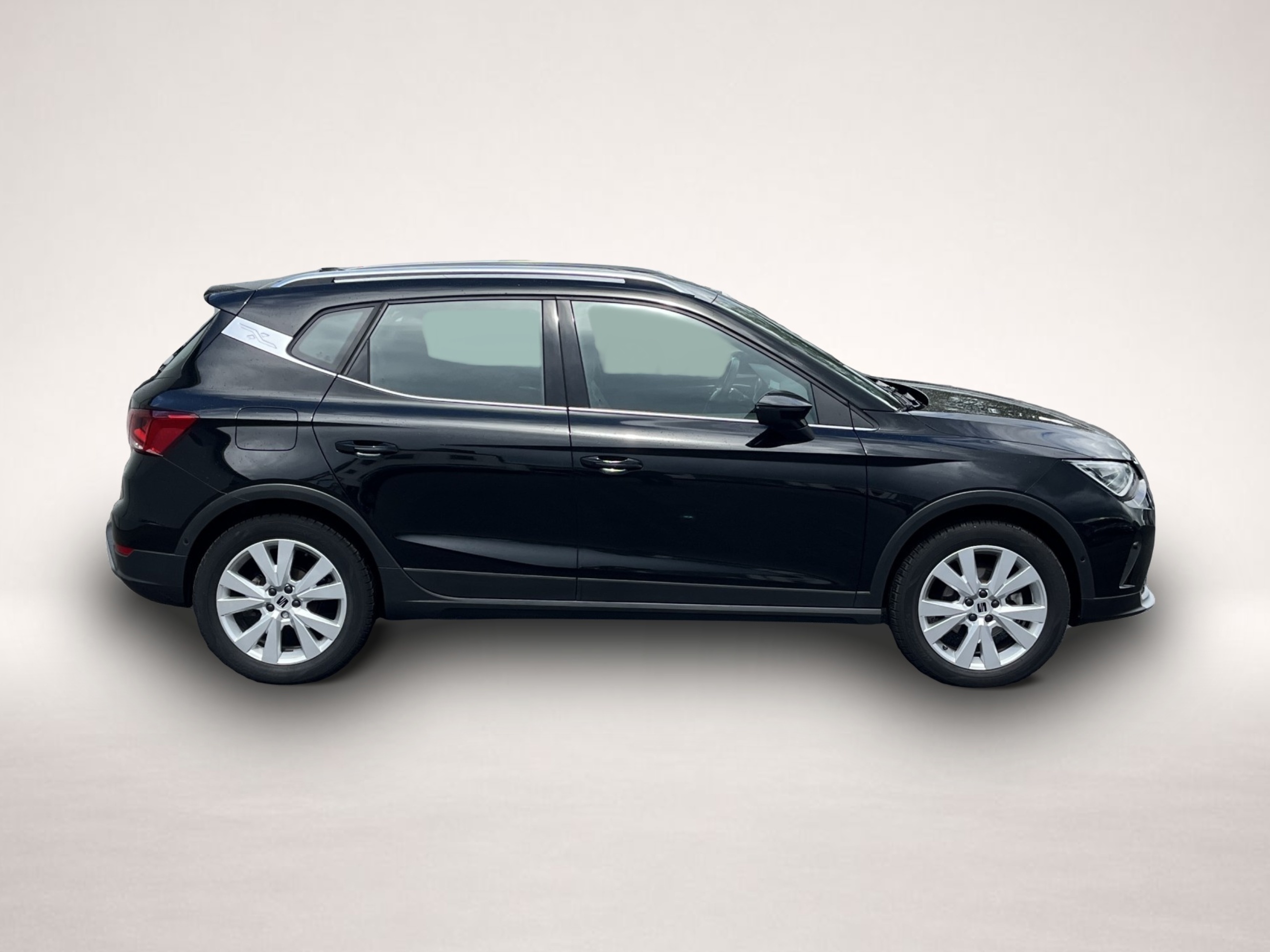 Fotografie 5 des Seat Arona 1.0 TSI Xperience Dinamica Navi RFK Keyles