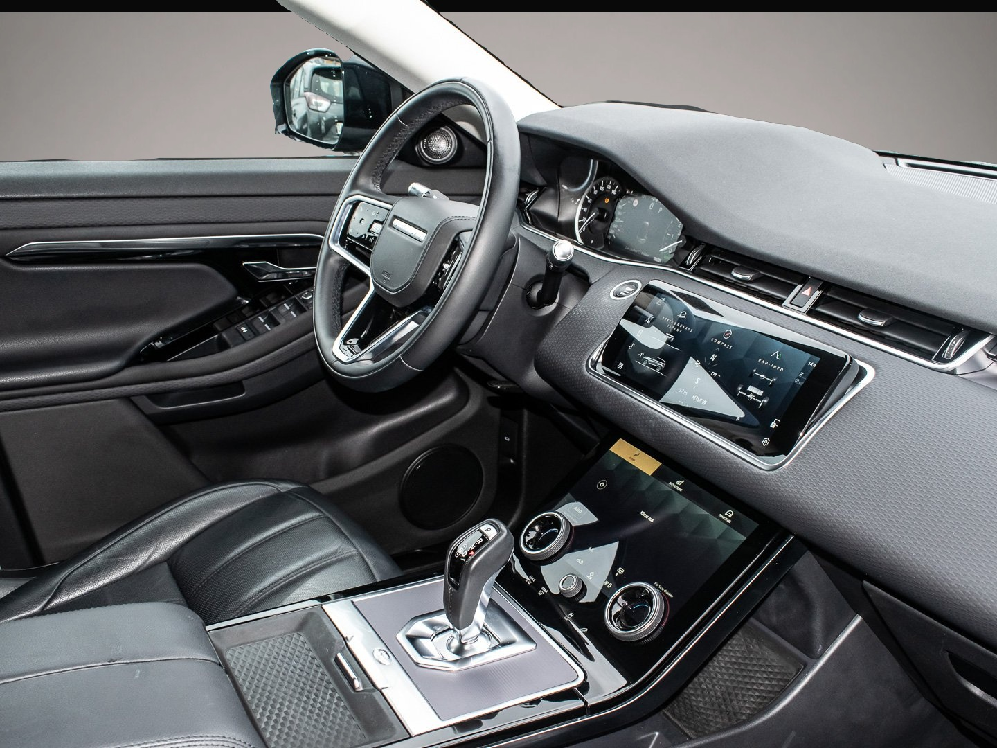 Bild 6 Land Rover Range Rover Evoque 1.5 P300e Hybrid RR LED Kamer