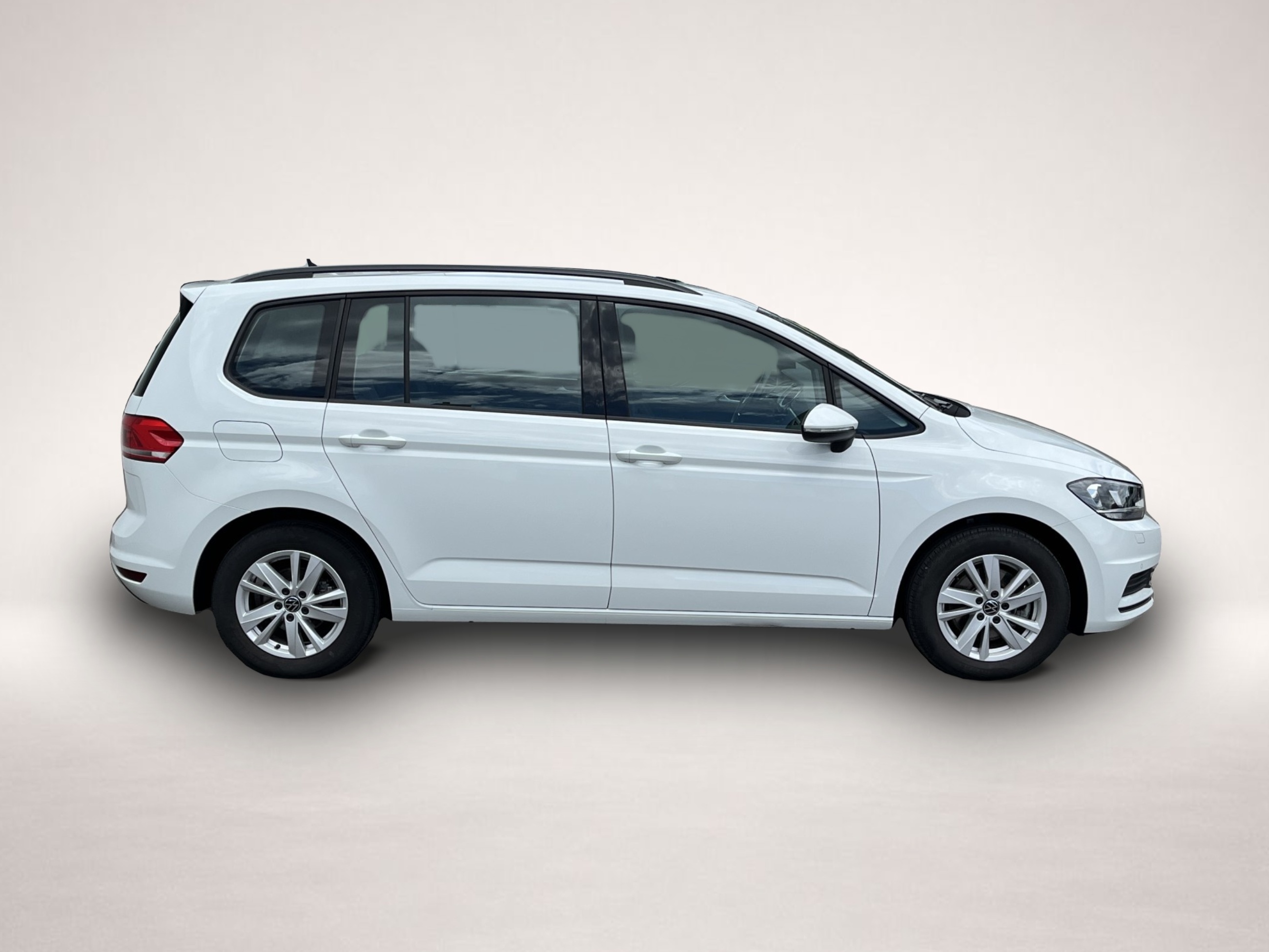 Fotografie 5 des Volkswagen Touran 2.0 TDI Comfortline Navi ACC LR-HZG SHZ P