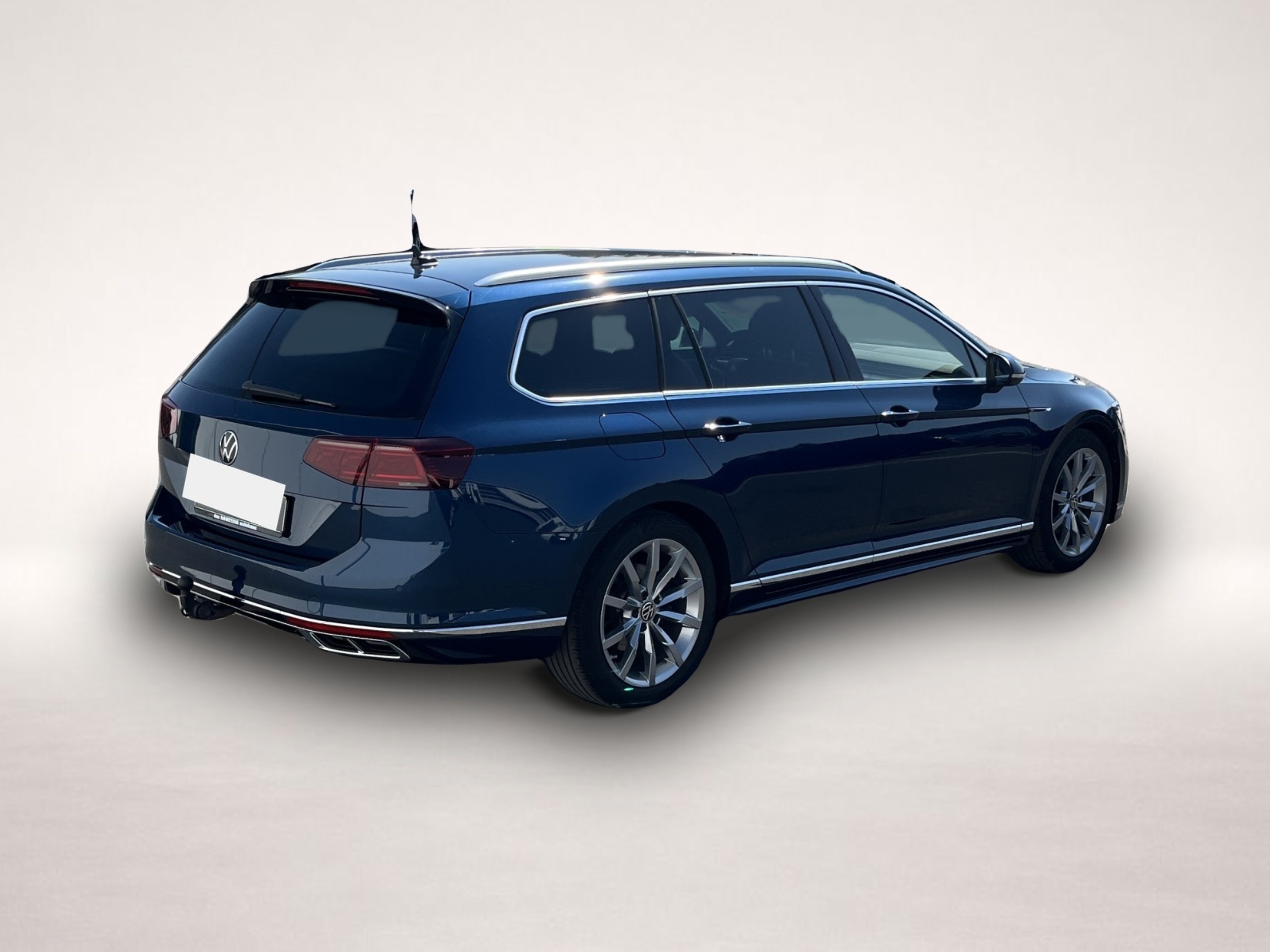 Bild 7 Volkswagen Passat Variant Variant 2.0 TSI DSG R-Line 1,99 F