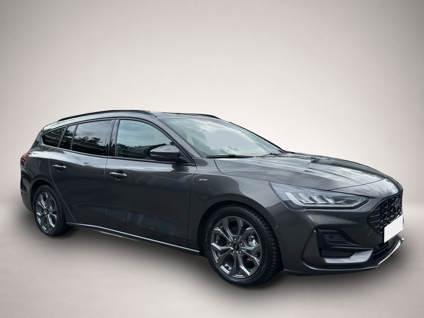 Fotografie des Ford Focus Turnier 1.0 EcoBoost Hybrid Aut. ST-LINE X