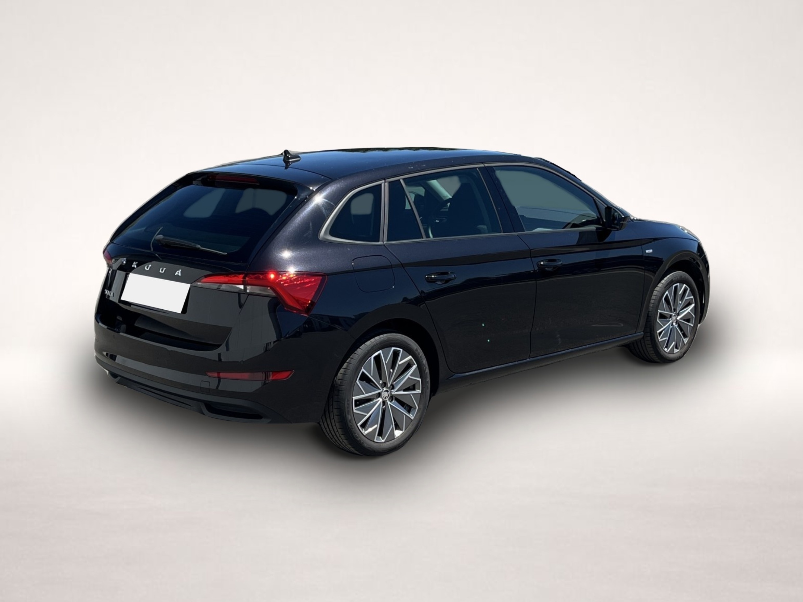 Bild 6 Skoda Scala 1.0 TSI Tour Navi LED Keyless RFK SHZ el.K