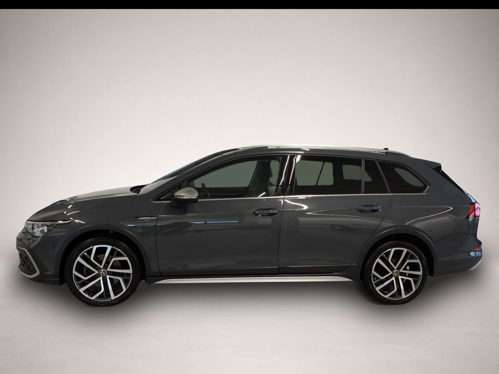 Bild 3 Volkswagen Golf 8 Var. 2.0 TDI DSG 4Mo. Alltrack IQ.LIGHT N
