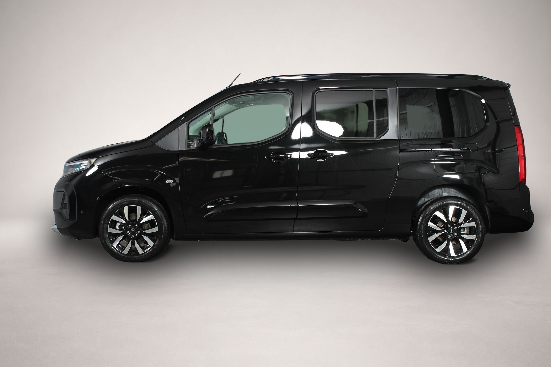 Bild 2 Opel Combo Opel Life XL GS 1.5 Diesel 96 kW (130 PS)
