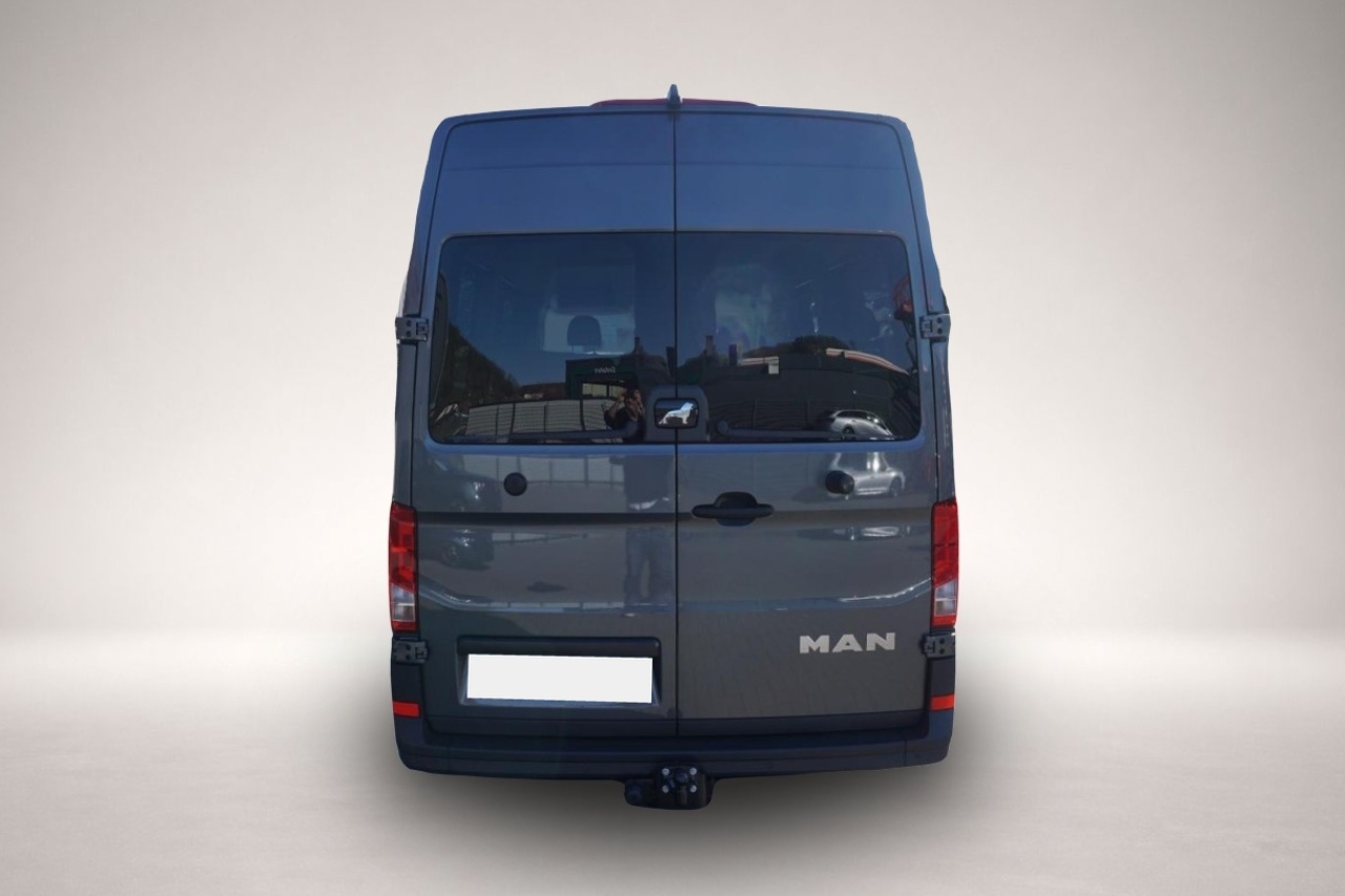 Bild 7 MAN TGE 3.180 DSG 9-Sitzer VIP Shuttle Leder Standhe