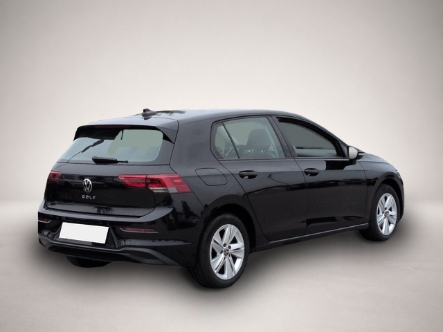 Fotografie des Volkswagen Golf VIII Life 2.0TDI*StndHzg ACC 4xSHZ Navi LED
