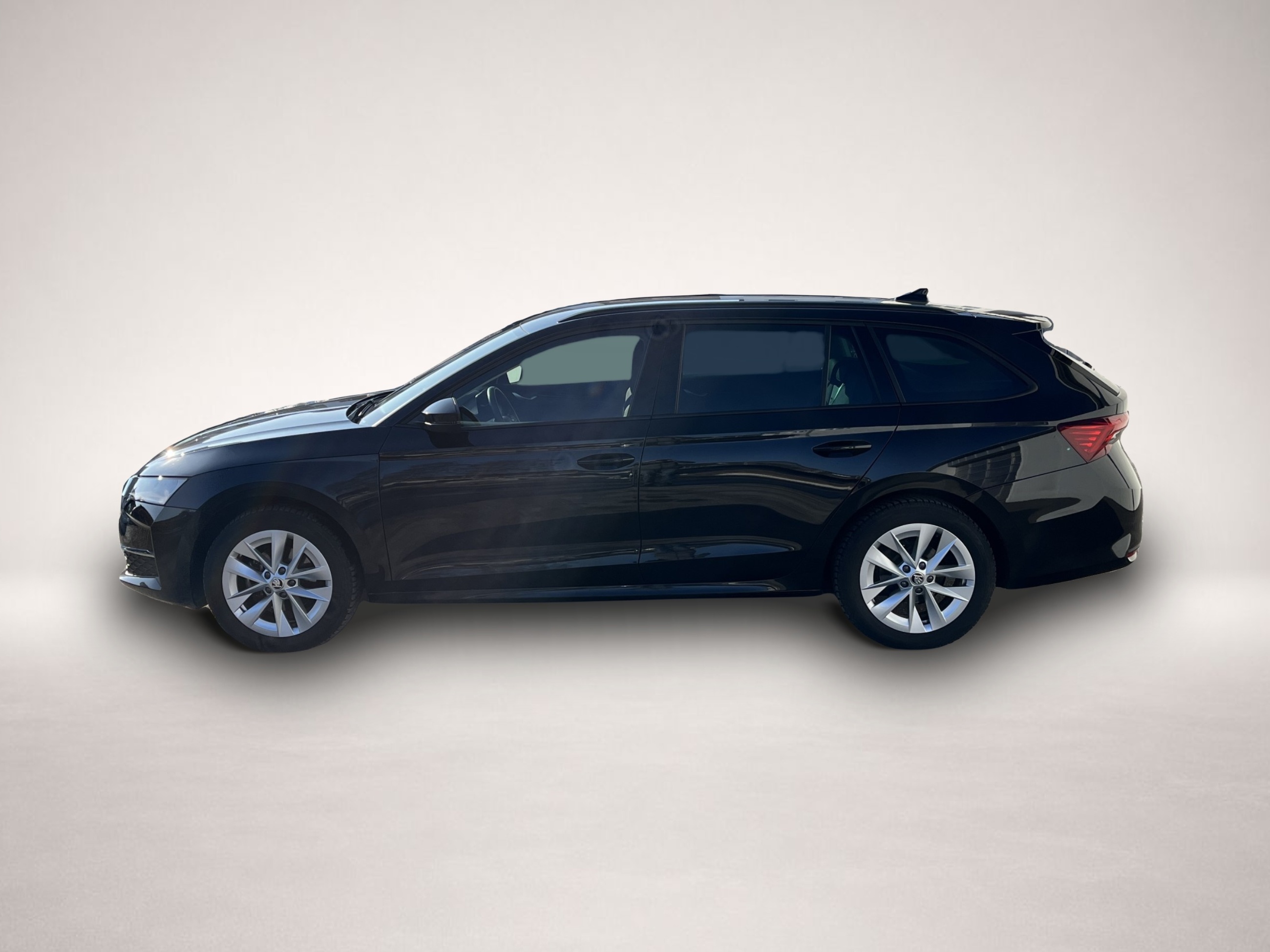 Bild 2 Skoda Octavia Combi 2.0 TDI DSG Selection AHK 4xSHZ LR