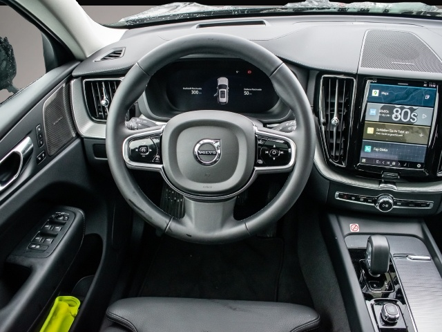 Bild 6 Volvo XC60 Ultra Dark Recharge Plug-In Hybrid AWD T8 T