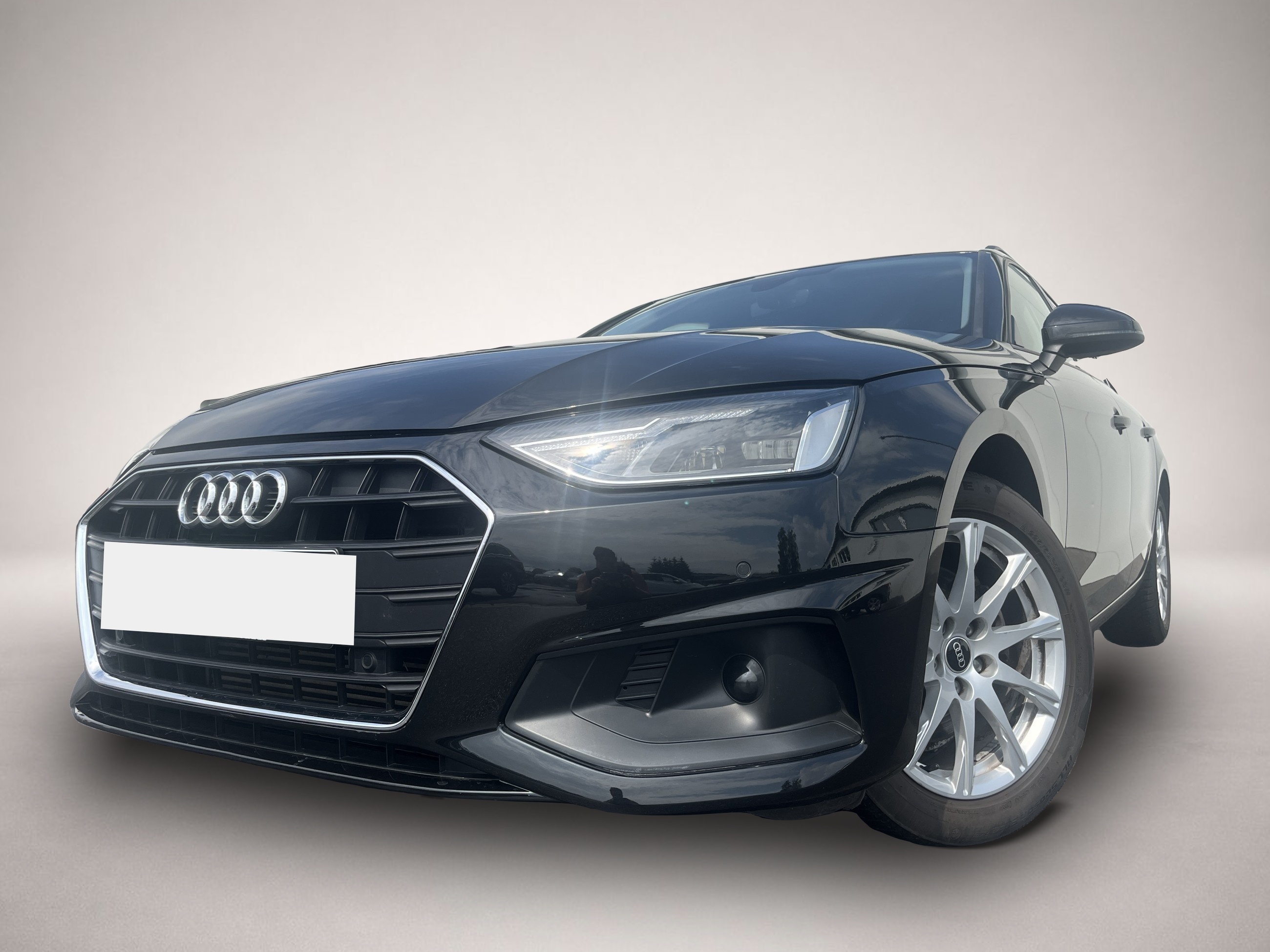Fotografie 1 des Audi A4 Avant 35 2.0 TFSI S tronic 135¤ m.20% Anz. Na
