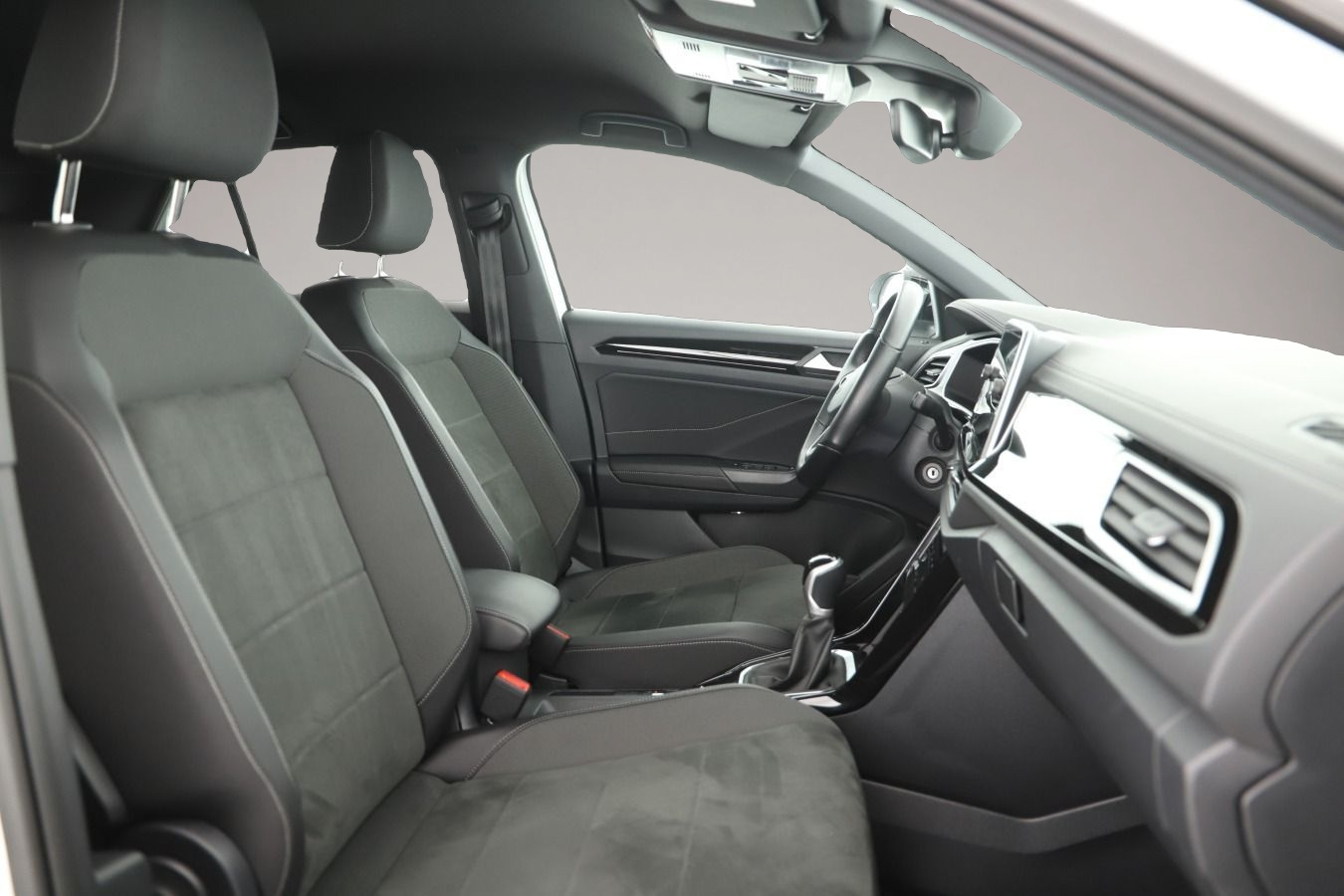 Bild 6 Volkswagen T-Roc 1.0 TSI R-Line LED+/ACC/Kamera/App/Navi