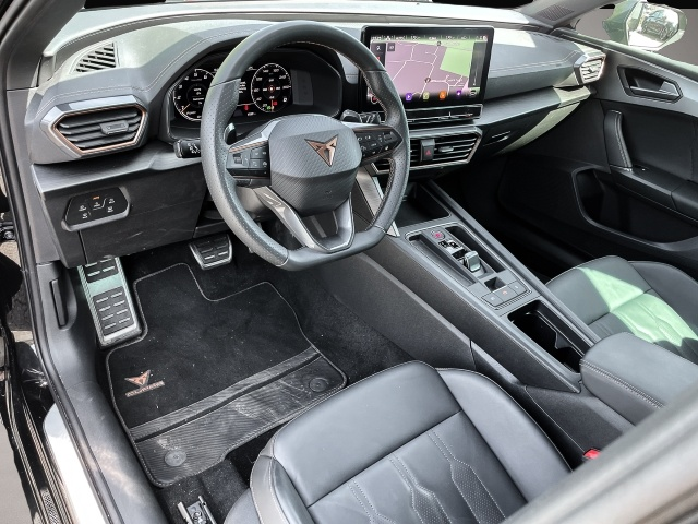 Fotografie 4 des Cupra Leon VZ 2.0 TSI EU6d 7-Gang DSG 300PS Leder-Pake