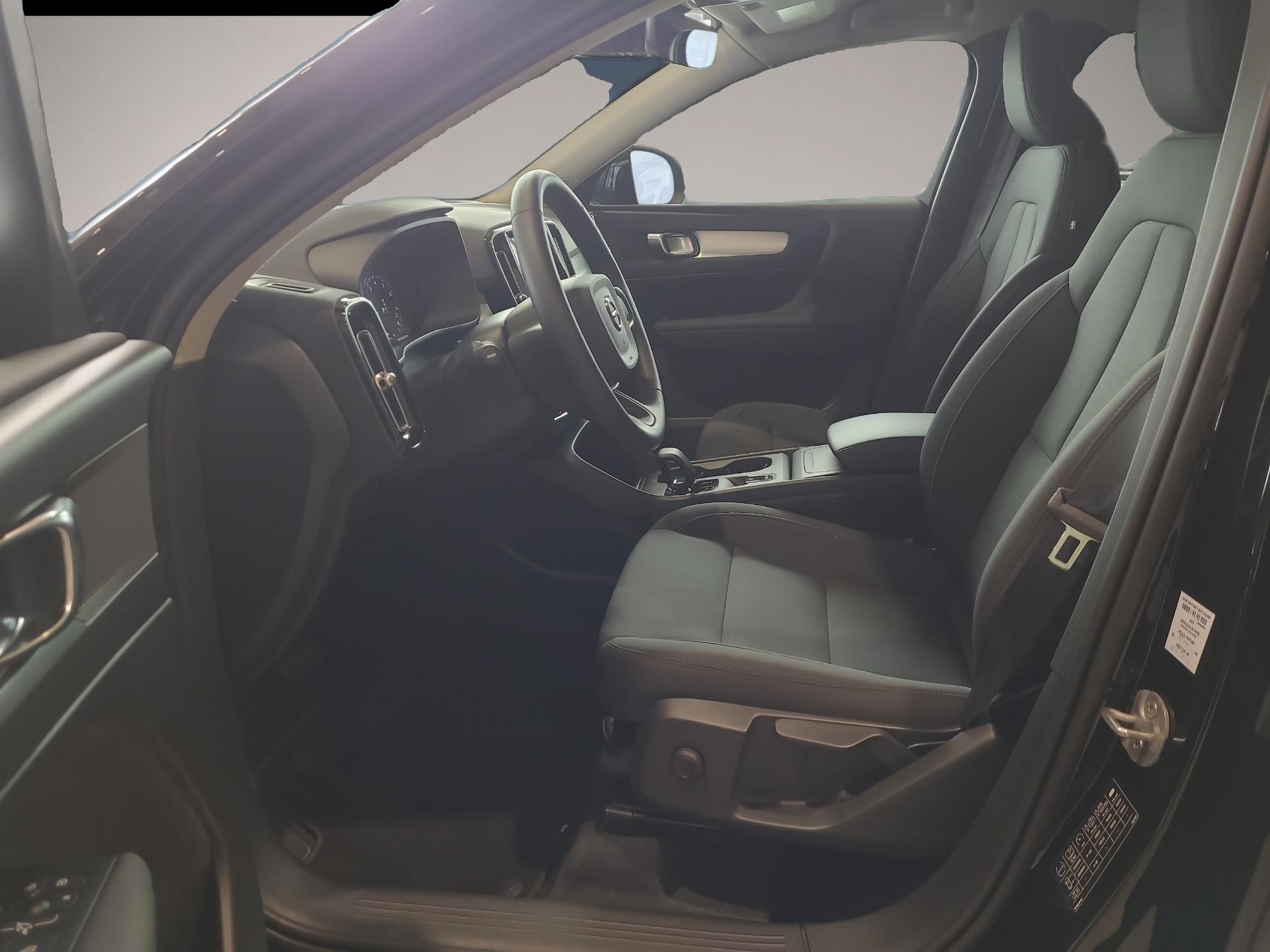 Bild 5 Volvo XC40 XC 40 Momentum Pro 2WD Bluetooth Navi LED Klima
