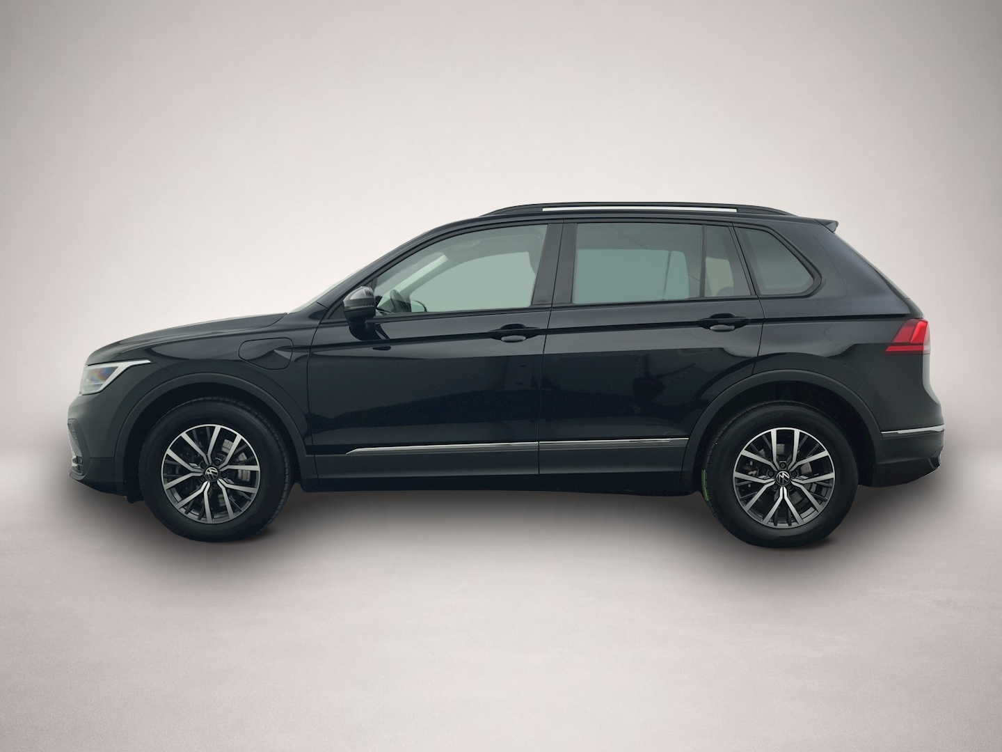Fotografie des Volkswagen Tiguan 1.4 TSI eHybrid DSG Life LED NAVI AHK
