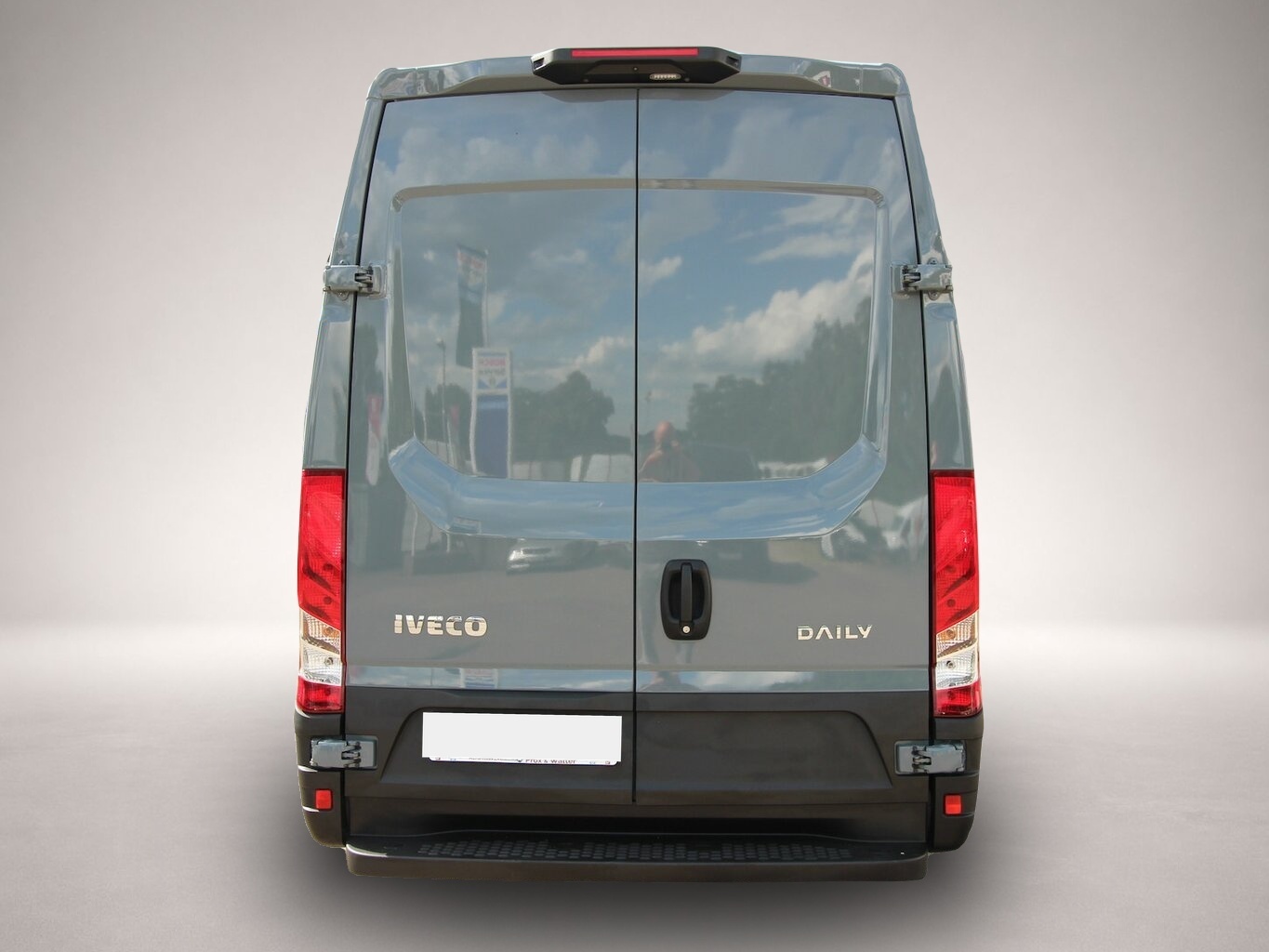 Bild 5 Iveco Other Daily 35 S 16 Hi-Matic 2.3 NAVI+LED+KAMERA+270°T