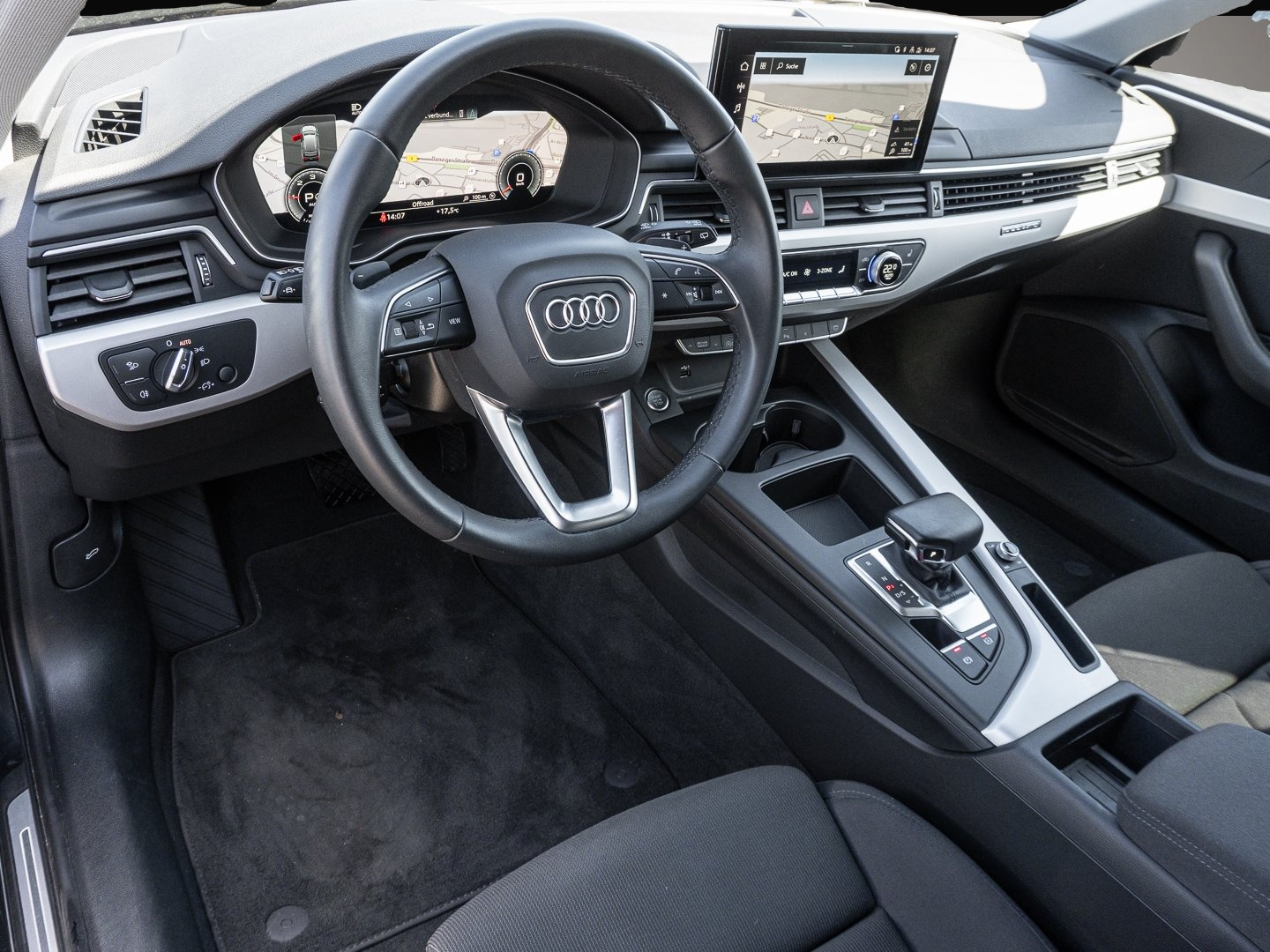 Fotografie des Audi A4 Avant S line 40 TDI quattro S tronic Virtuell