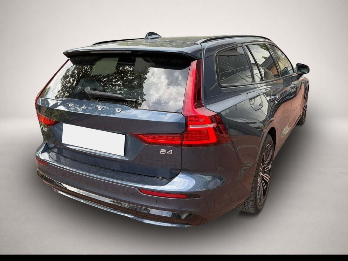 Bild 4 Volvo V60 B4 Plus Dark LED H&K RCam Winter-Paket