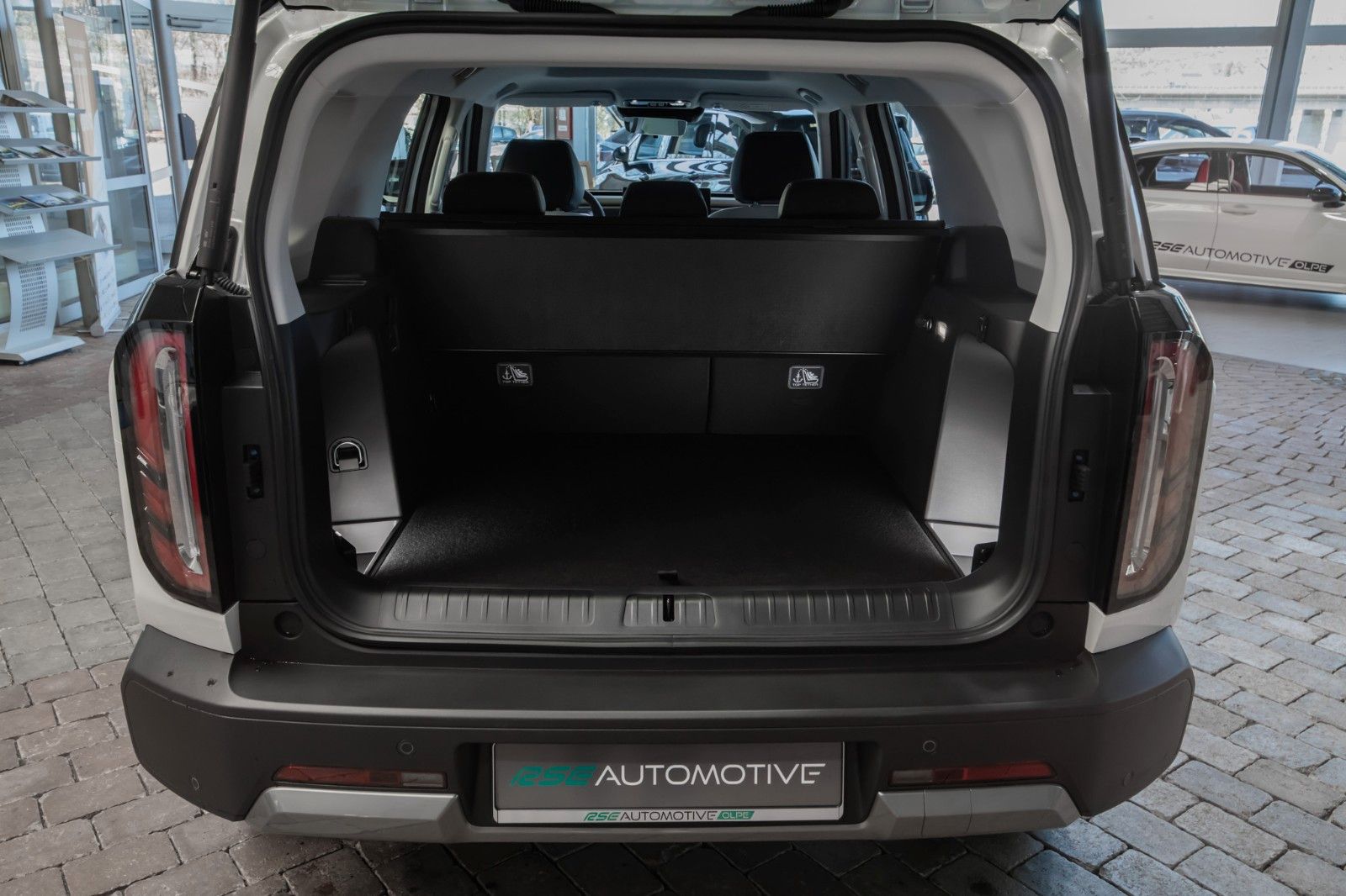 BAIC BJ30 BJ30 4 WD Hybrid   el Heckklappe  Pano Leder - Thumbnail 8